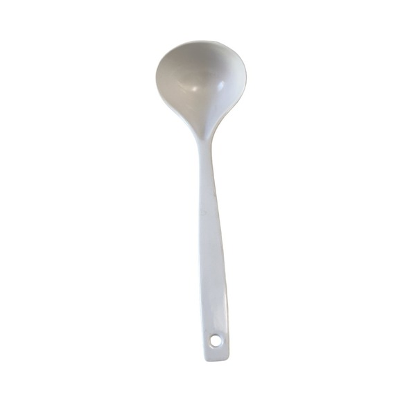 Vintage 12 INCH WHITE MACHI MELAMINE Plastic Soup Ladle MC-712 - Picture 1 of 3